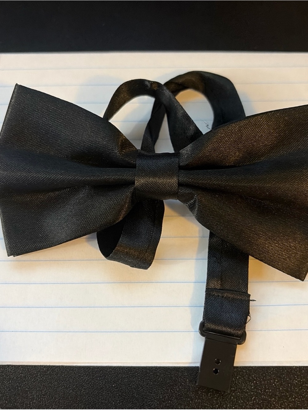 Black clip on bowtie